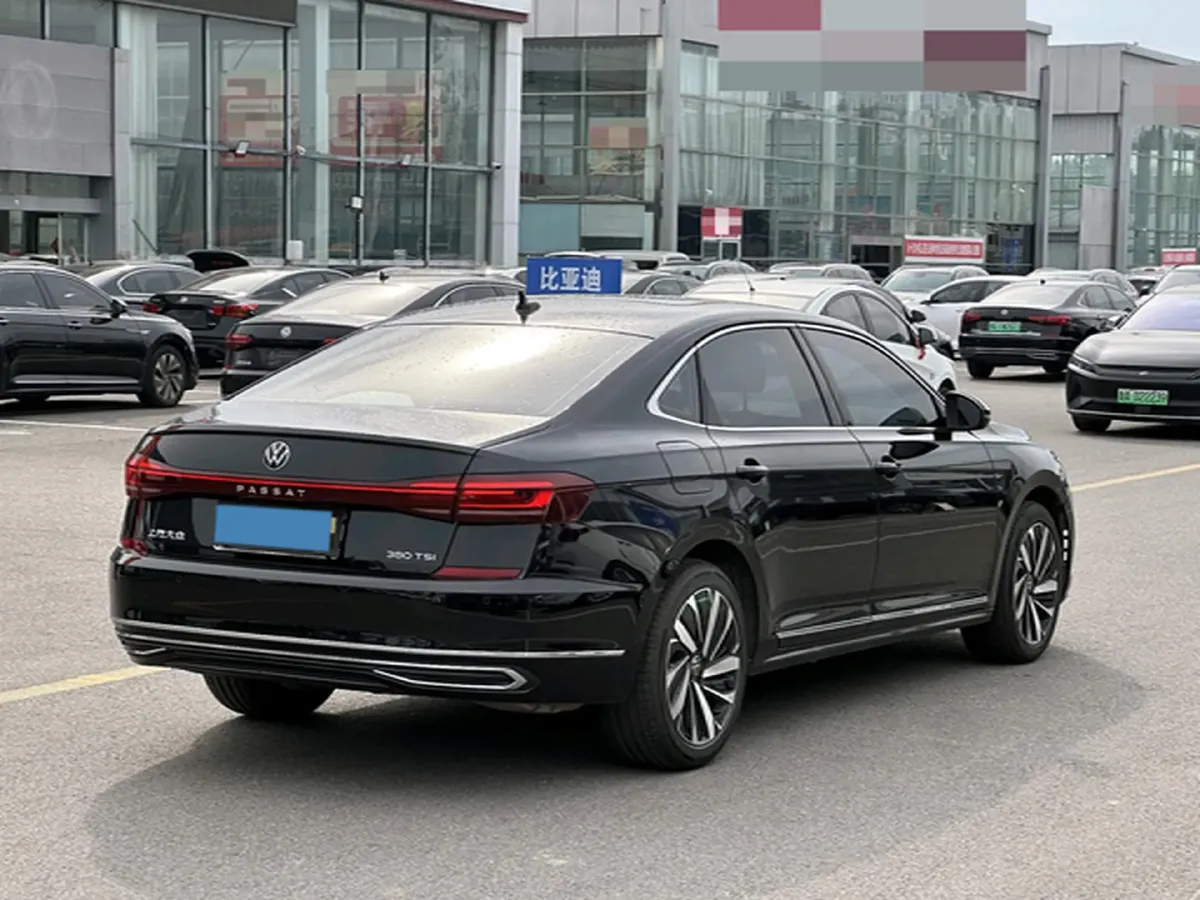 2026 Volkswagen Passat 2.0T 220HP L4 7DCT,autocango,china used car exporter,china ev exporter,chinese used car exporter,chinese used ev exporter