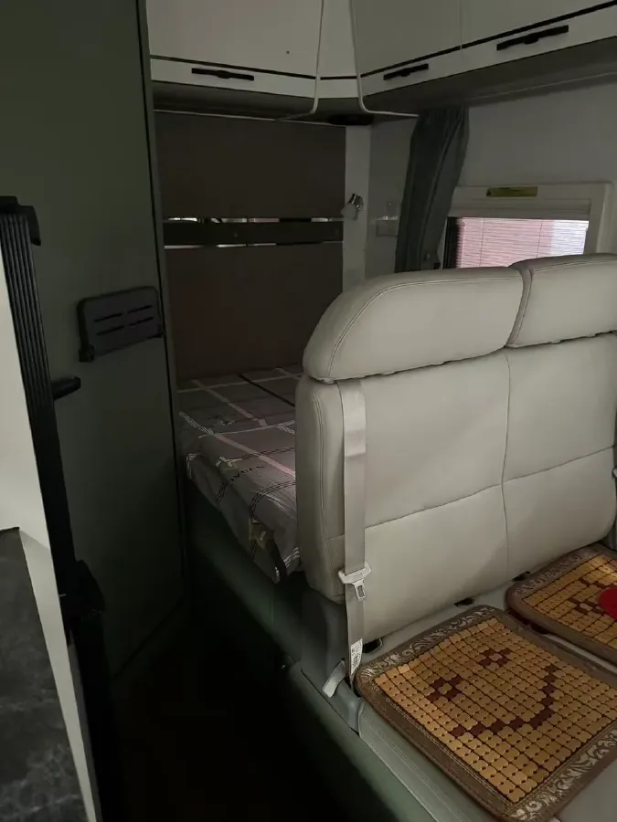 2022 MAXUS T90 RV 2.0T 218HP L4 8AT,autocango,china used car exporter,china ev exporter,chinese used car exporter,chinese used ev exporter