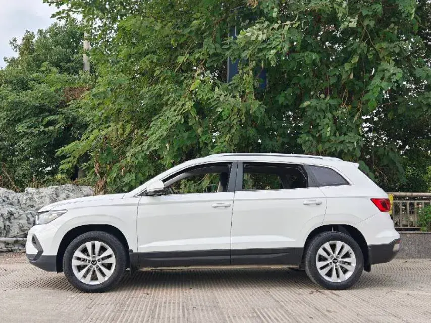 2021 JETTA VS7 thumbnail 3