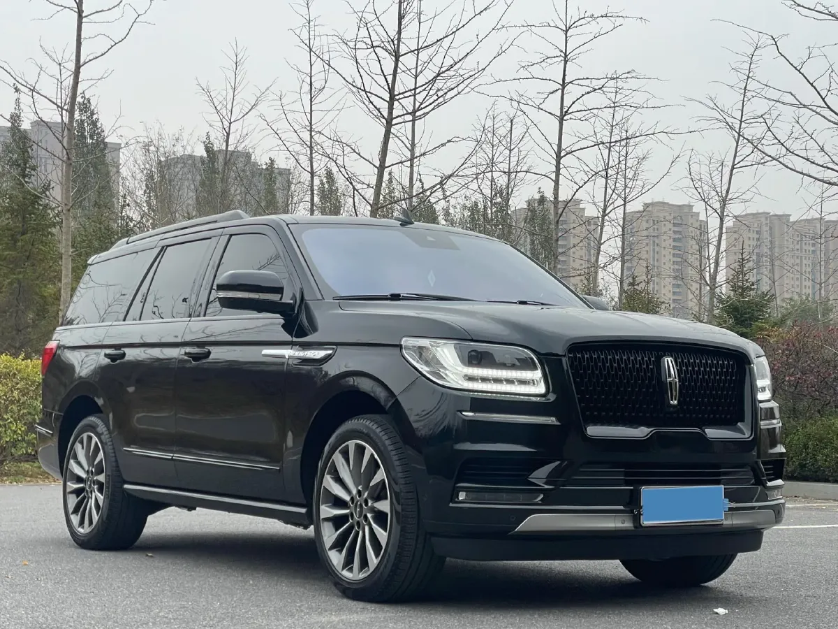 2019 Lincoln Navigator 3.5T 388HP V6 10AT,autocango,china used car exporter,china ev exporter,chinese used car exporter,chinese used ev exporter