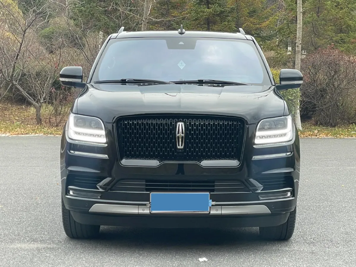 2019 Lincoln Navigator 3.5T 388HP V6 10AT,autocango,china used car exporter,china ev exporter,chinese used car exporter,chinese used ev exporter