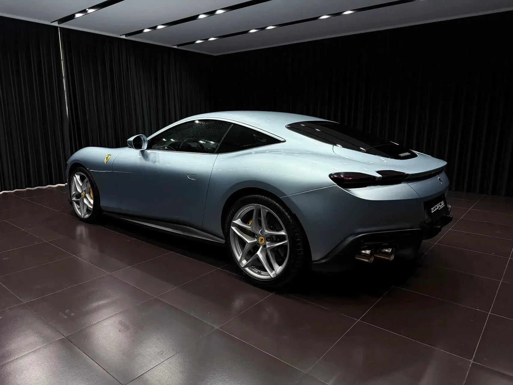 2020 FERRARI ROMA thumbnail 3