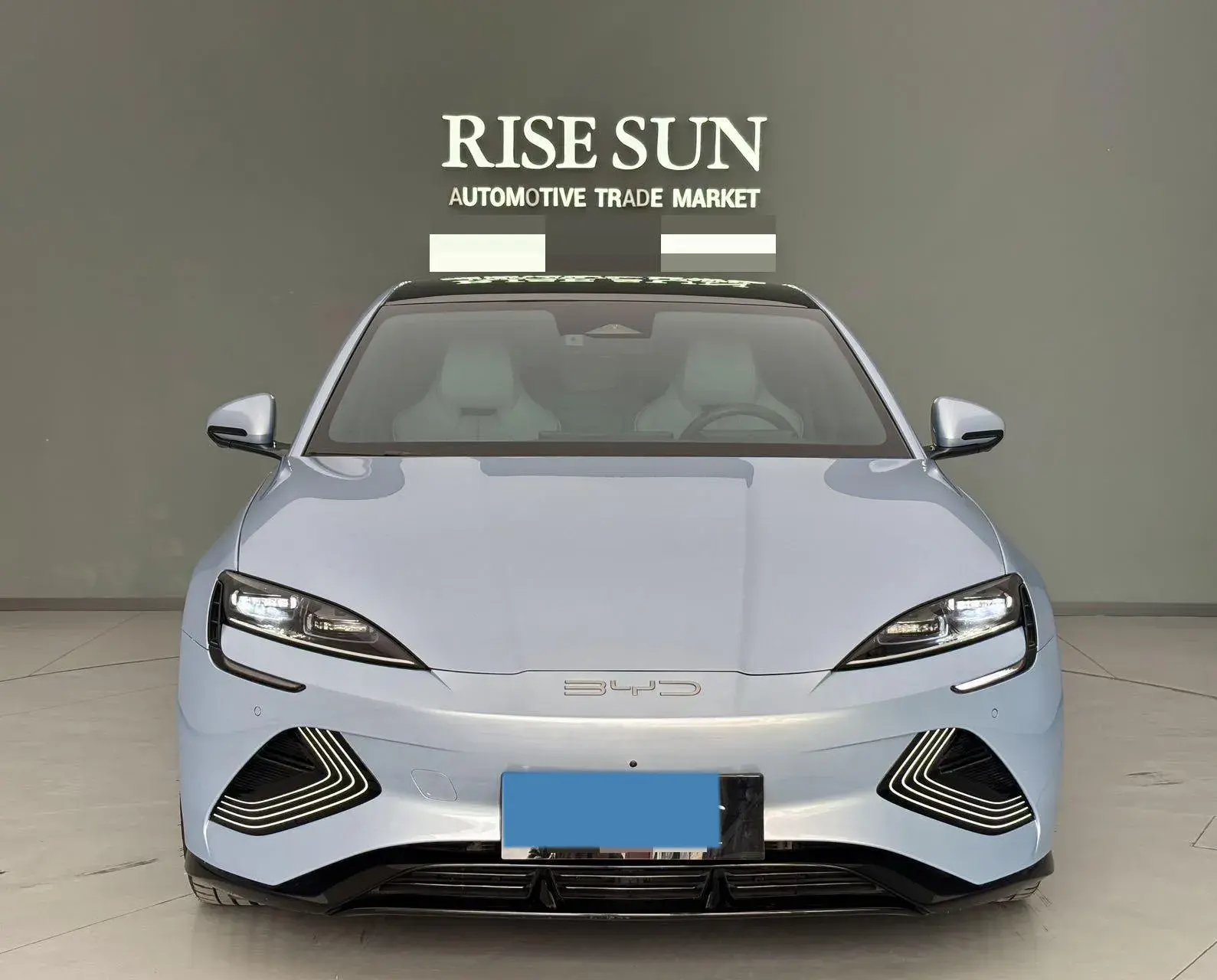 2022 BYD SEAL thumbnail 2