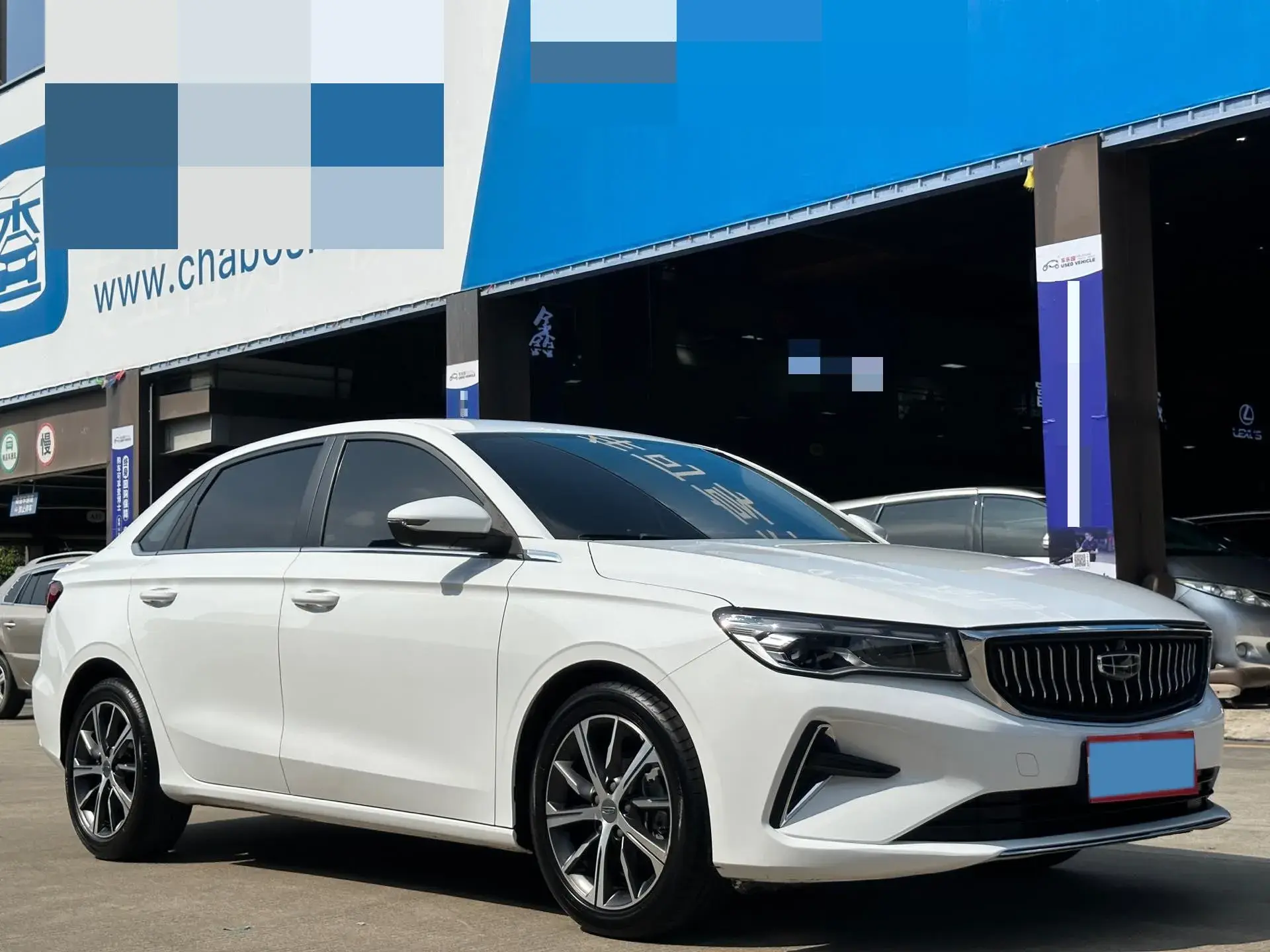 2022 GEELY EMGRAND thumbnail 3