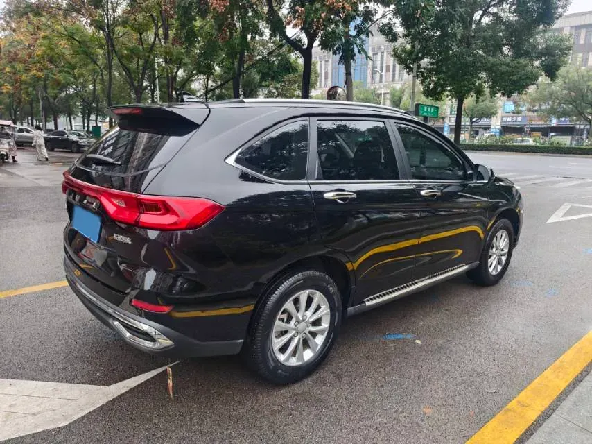 2022 ChangAn Oshan X7 Plus 1.5T 170HP L4 6MT,autocango,china used car exporter,china ev exporter,chinese used car exporter,chinese used ev exporter