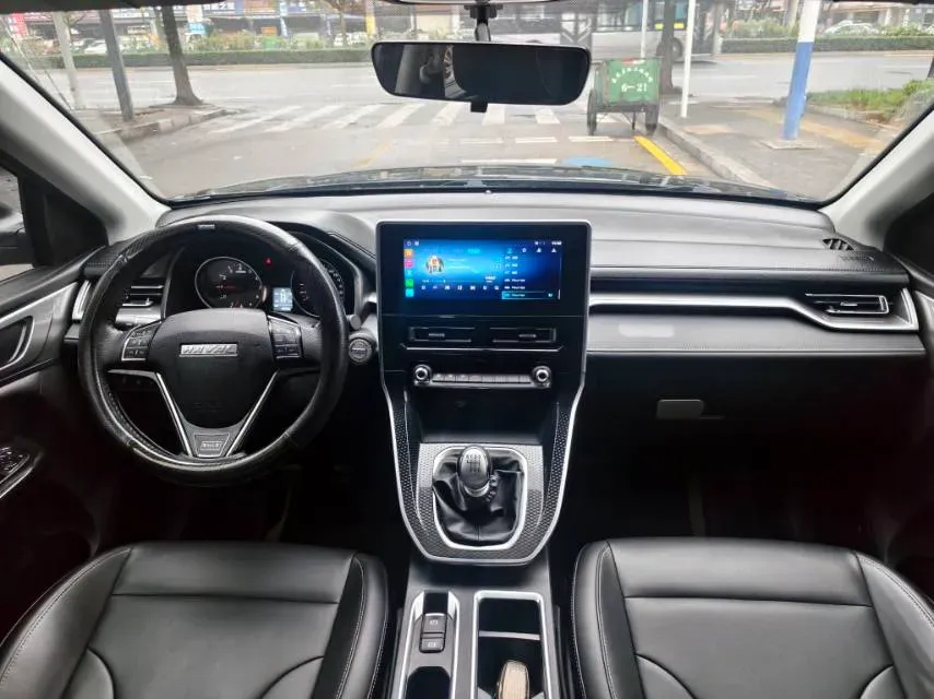 2022 ChangAn Oshan X7 Plus 1.5T 170HP L4 6MT,autocango,china used car exporter,china ev exporter,chinese used car exporter,chinese used ev exporter