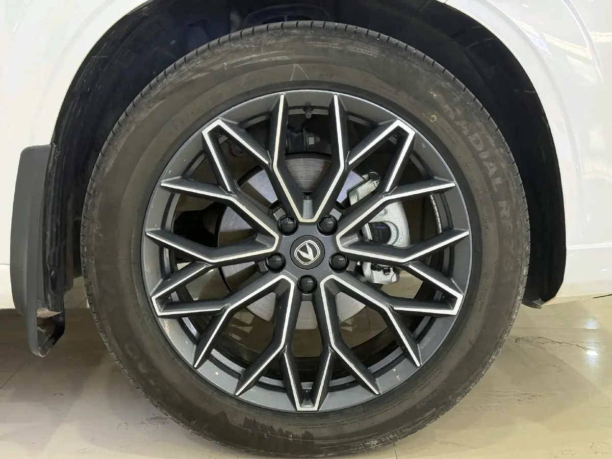 2025 ChangAn UNI-Z 1.5T 188HP L4 7DCT,autocango,china used car exporter,china ev exporter,chinese used car exporter,chinese used ev exporter