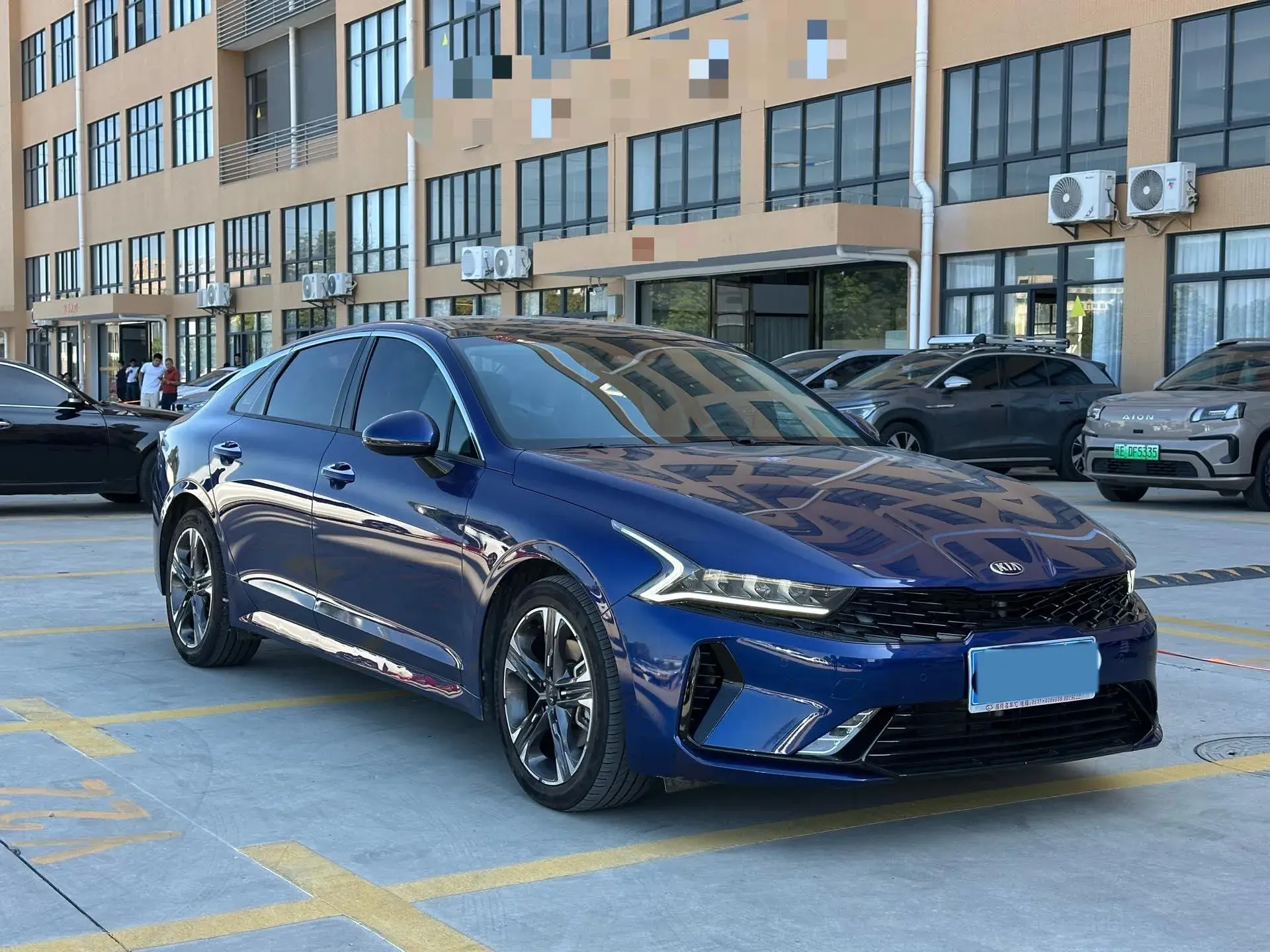 2020 KIA K5 thumbnail 3