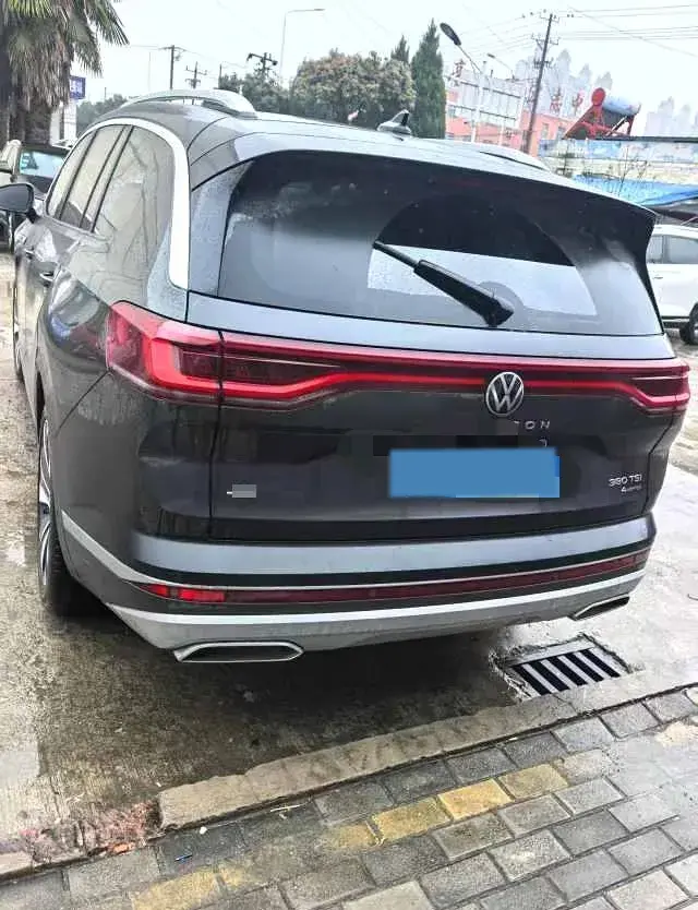 2024 VOLKSWAGEN TALAGON thumbnail 3