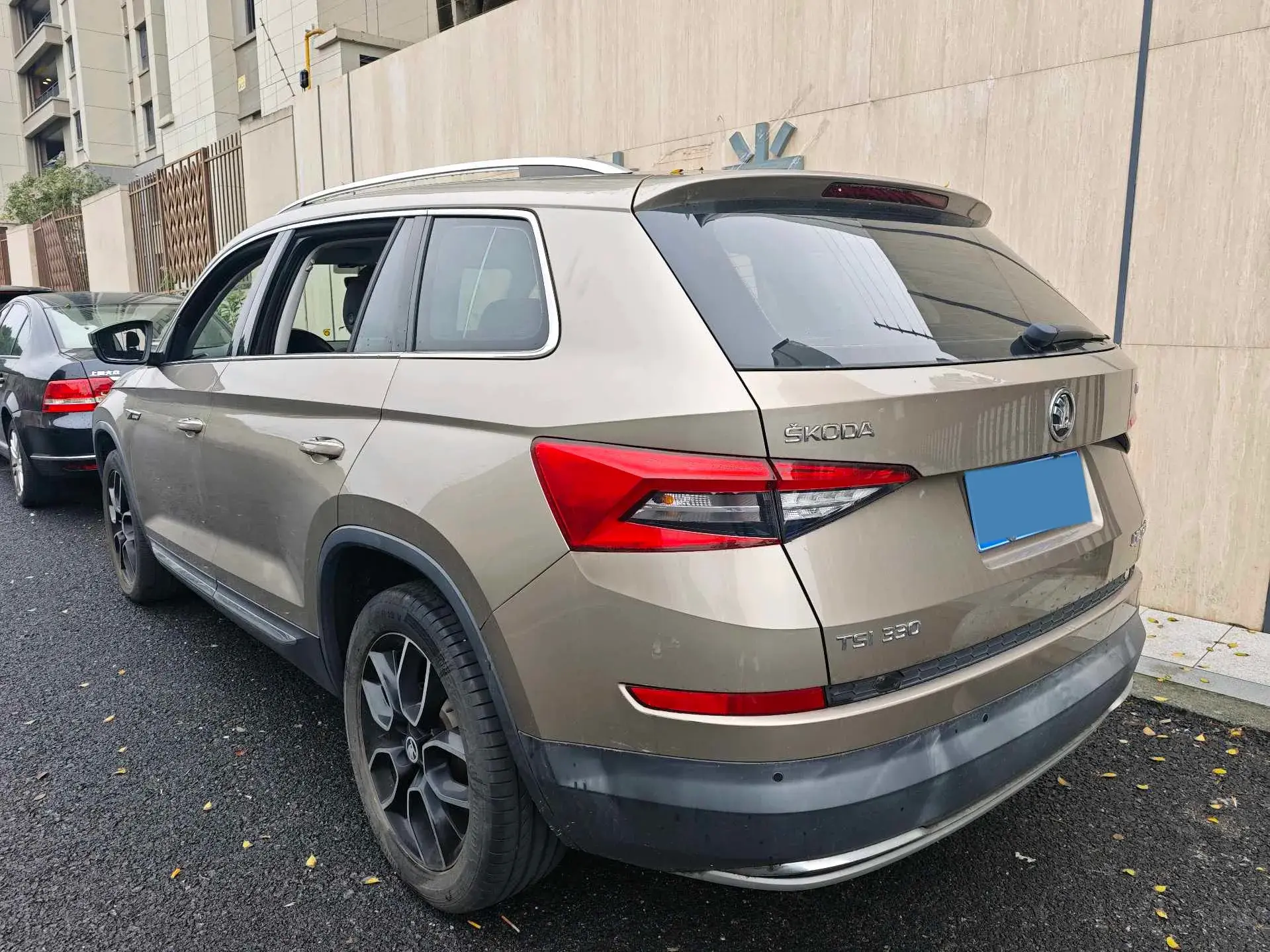 2018 SKODA KODIAK thumbnail 4