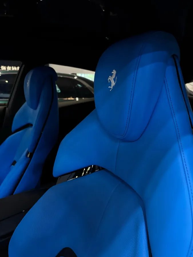 2023 Ferrari Purosangue 6.5L 725HP V12 8DCT,autocango,china used car exporter,china ev exporter,chinese used car exporter,chinese used ev exporter