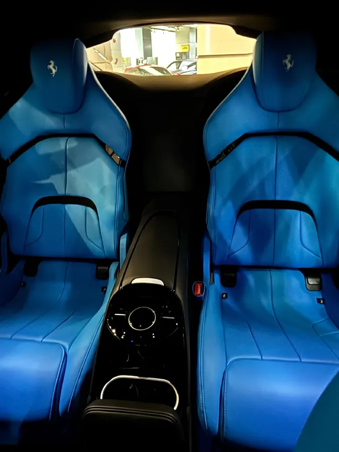 2023 Ferrari Purosangue 6.5L 725HP V12 8DCT,autocango,china used car exporter,china ev exporter,chinese used car exporter,chinese used ev exporter