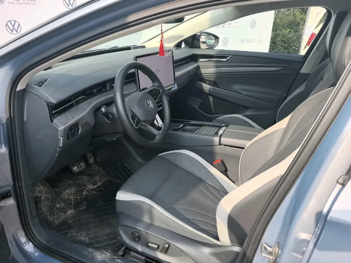 2024 Volkswagen ID.7 Vizzion BEV 84.8KWH,autocango,china used car exporter,china ev exporter,chinese used car exporter,chinese used ev exporter