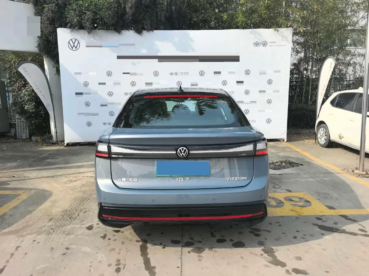 2024 Volkswagen ID.7 Vizzion BEV 84.8KWH,autocango,china used car exporter,china ev exporter,chinese used car exporter,chinese used ev exporter