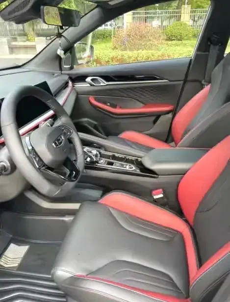 2022 GEELY COOLRAY thumbnail 3