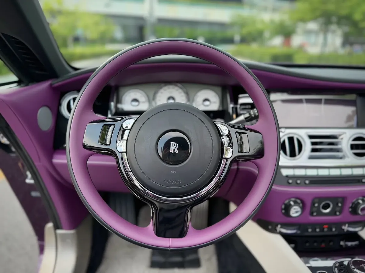 2018 Rolls-Royce Dawn 6.6T 571HP V12 8AT,autocango,china used car exporter,china ev exporter,chinese used car exporter,chinese used ev exporter