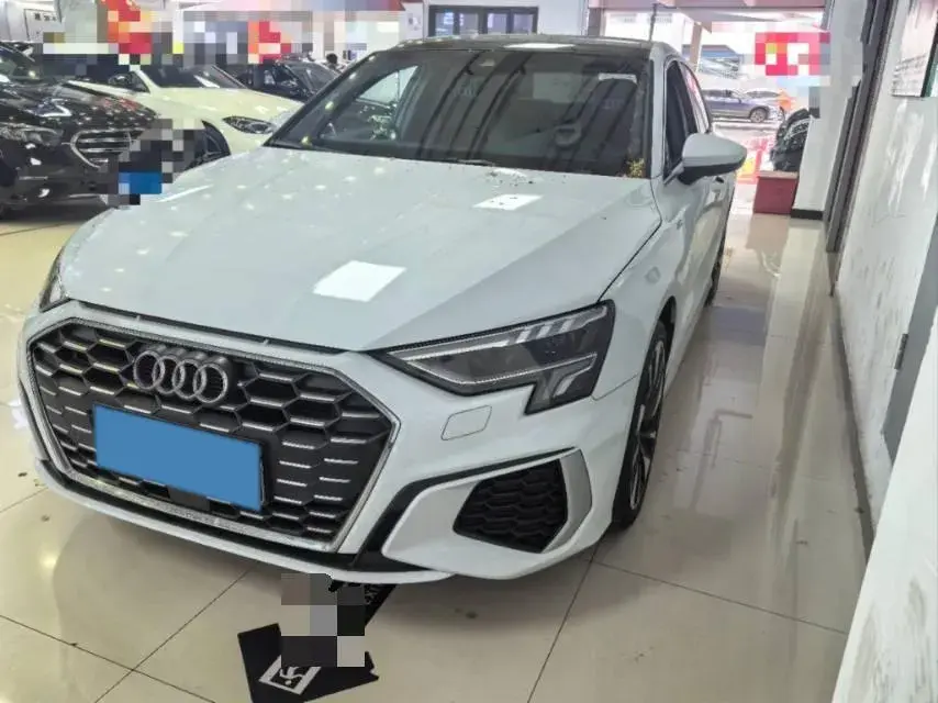 2022 AUDI A3 view 1