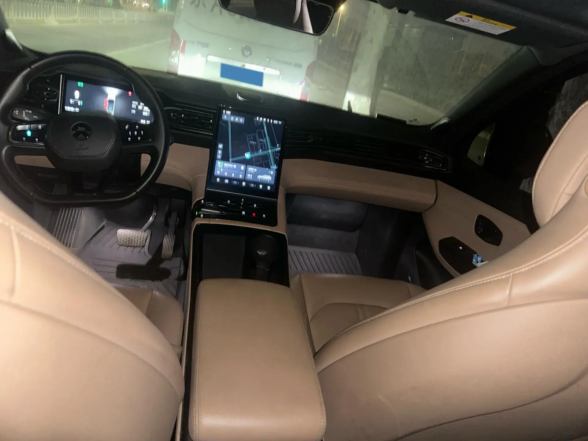 2020 NIO ES6 thumbnail 3