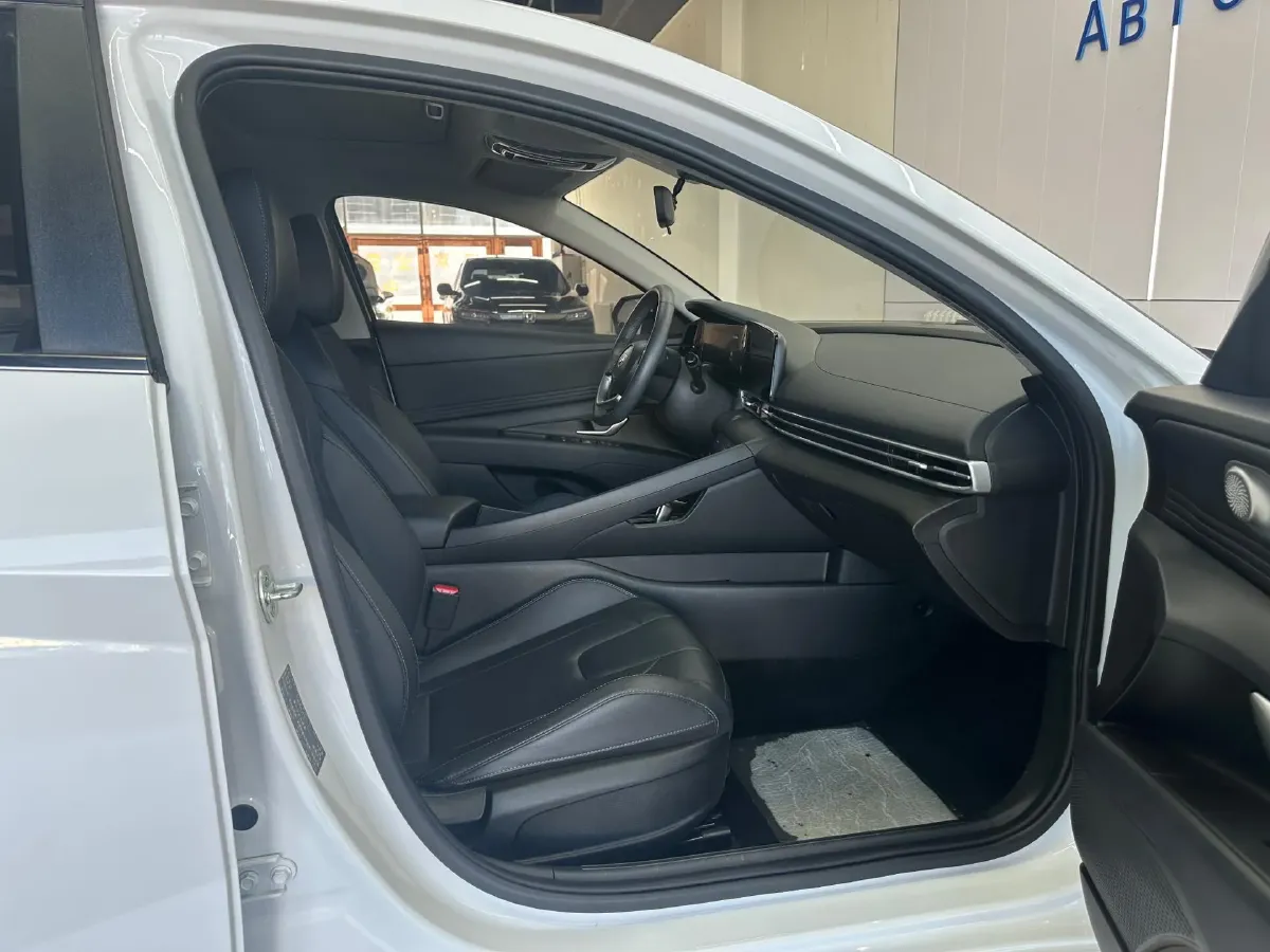 2022 Hyundai Elantra 1.4T 140HP L4 7DCT,autocango,china used car exporter,china ev exporter,chinese used car exporter,chinese used ev exporter