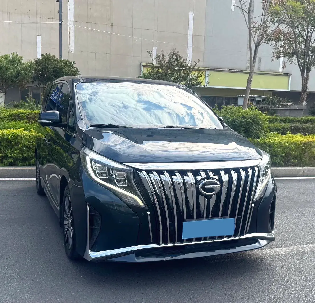 2021 GAC TRUMPCHI thumbnail 3