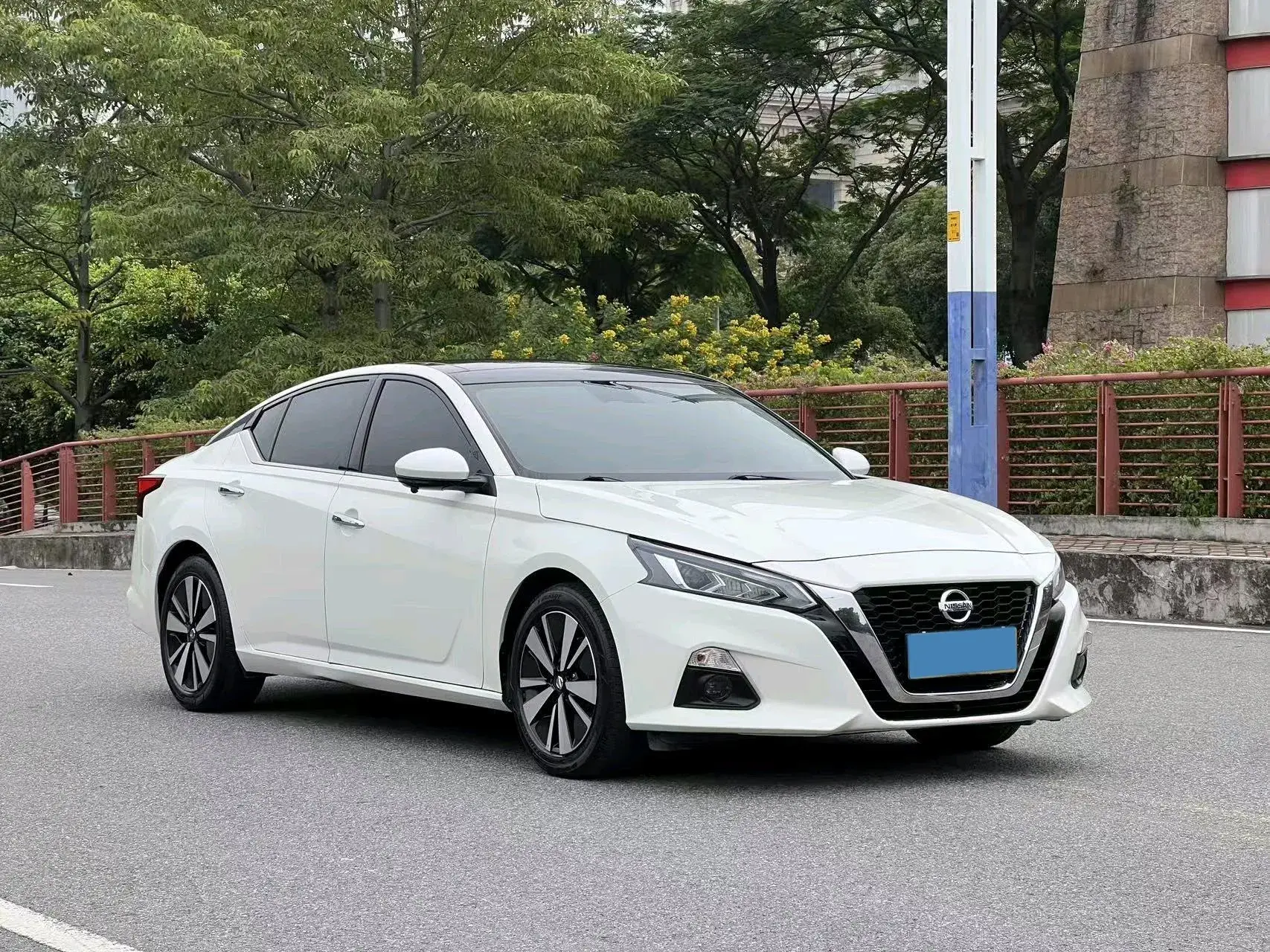 2021 NISSAN TEANA thumbnail 3