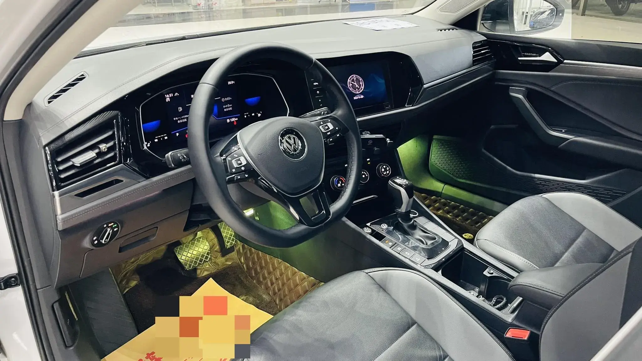 2021 VOLKSWAGEN SAGITAR thumbnail 3