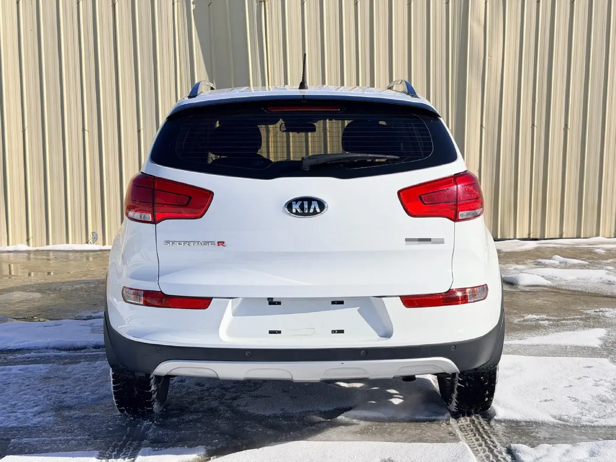 2016 Kia Sportage R 2.0L 165HP L4 6AT,autocango,china used car exporter,china ev exporter,chinese used car exporter,chinese used ev exporter