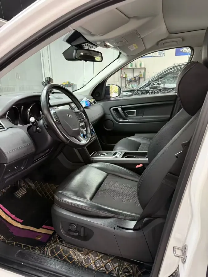 2019 Land Rover Discovery Sport 2.0T 200HP L4 9AT,autocango,china used car exporter,china ev exporter,chinese used car exporter,chinese used ev exporter