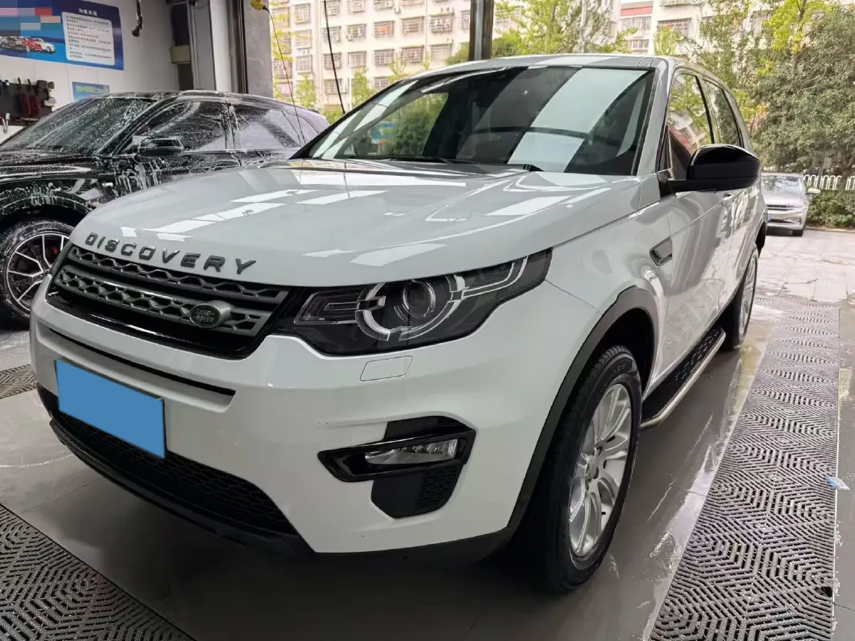 2019 Land Rover Discovery Sport 2.0T 200HP L4 9AT,autocango,china used car exporter,china ev exporter,chinese used car exporter,chinese used ev exporter