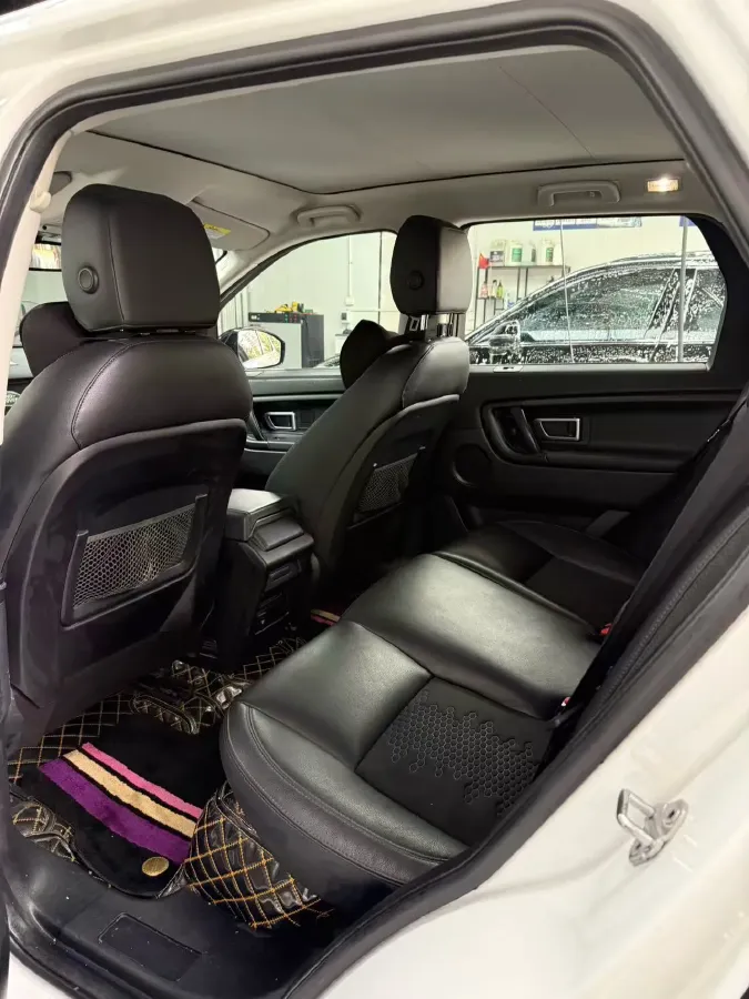 2019 Land Rover Discovery Sport 2.0T 200HP L4 9AT,autocango,china used car exporter,china ev exporter,chinese used car exporter,chinese used ev exporter