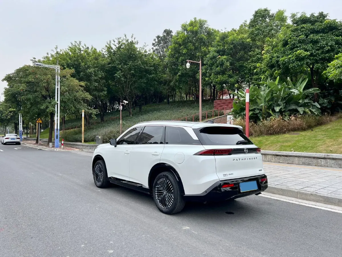 2024 Nissan Pathfinder 2.0T 252HP L4 9AT,autocango,china used car exporter,china ev exporter,chinese used car exporter,chinese used ev exporter