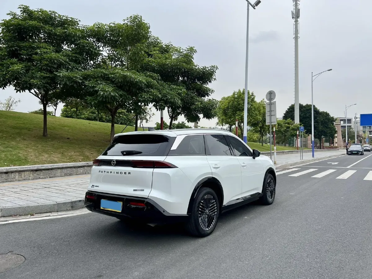 2024 Nissan Pathfinder 2.0T 252HP L4 9AT,autocango,china used car exporter,china ev exporter,chinese used car exporter,chinese used ev exporter