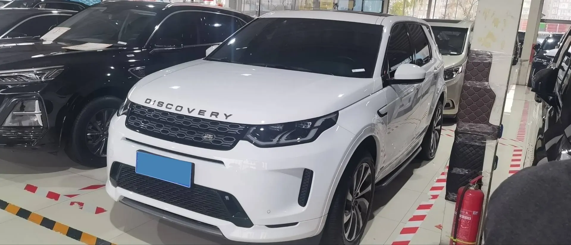 2021 Land Rover Discovery Sport 2.0T 249HP L4 9AT,autocango,china used car exporter,china ev exporter,chinese used car exporter,chinese used ev exporter