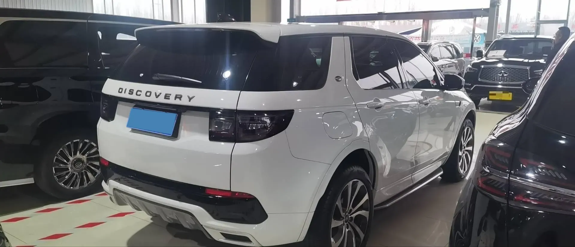 2021 Land Rover Discovery Sport 2.0T 249HP L4 9AT,autocango,china used car exporter,china ev exporter,chinese used car exporter,chinese used ev exporter
