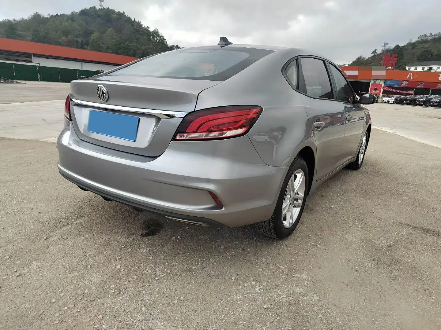 2018 MG MG6 thumbnail 4