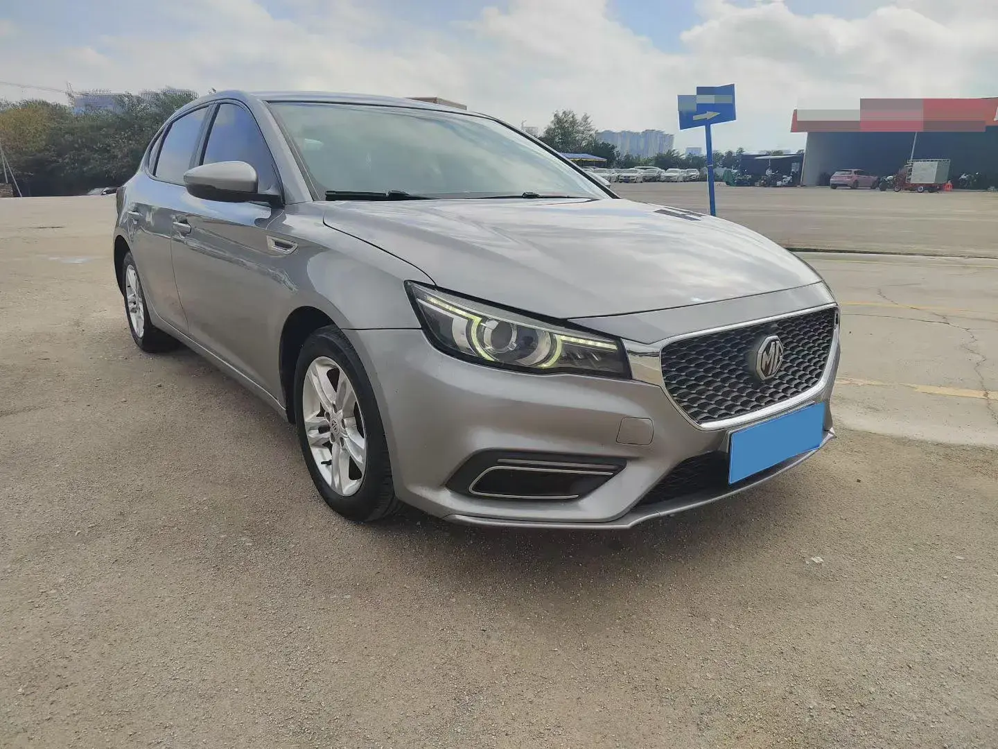 2018 MG MG6 thumbnail 3