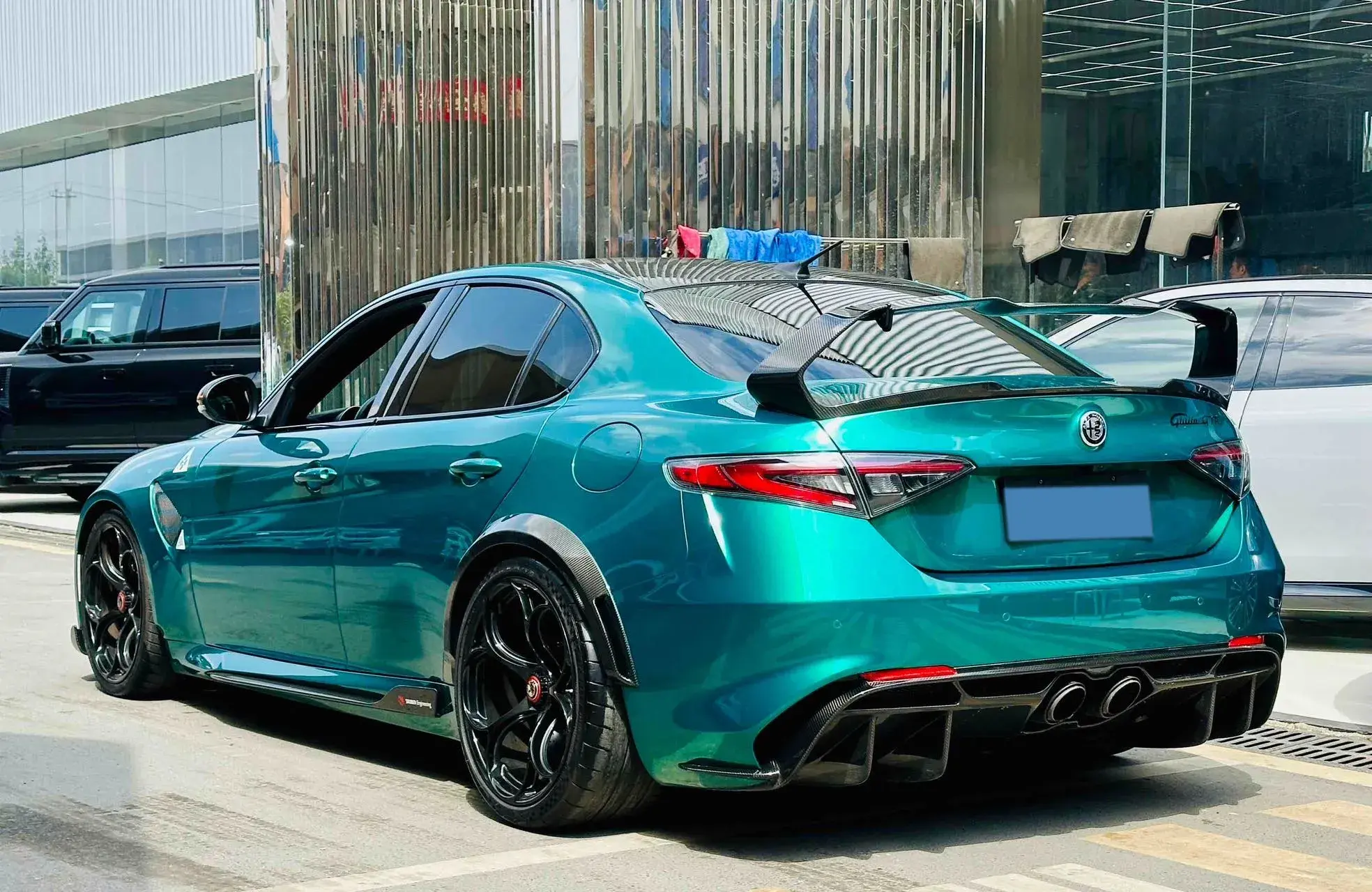 2021 ALFA ROMEO thumbnail 4