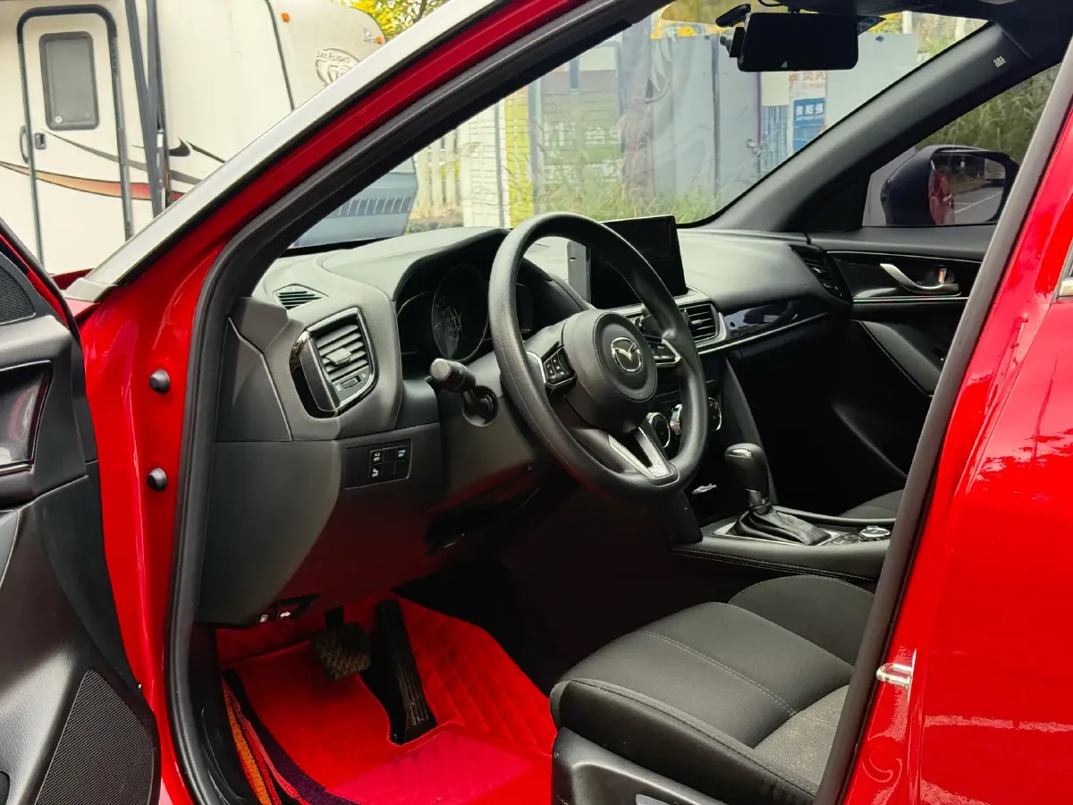 2020 Mazda CX-4 2.0L 158HP L4 6AT,autocango,china used car exporter,china ev exporter,chinese used car exporter,chinese used ev exporter