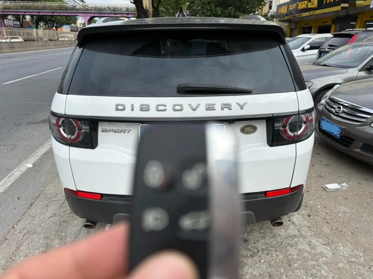 2019 Land Rover Discovery Sport 2.0T 241HP L4 9AT,autocango,china used car exporter,china ev exporter,chinese used car exporter,chinese used ev exporter