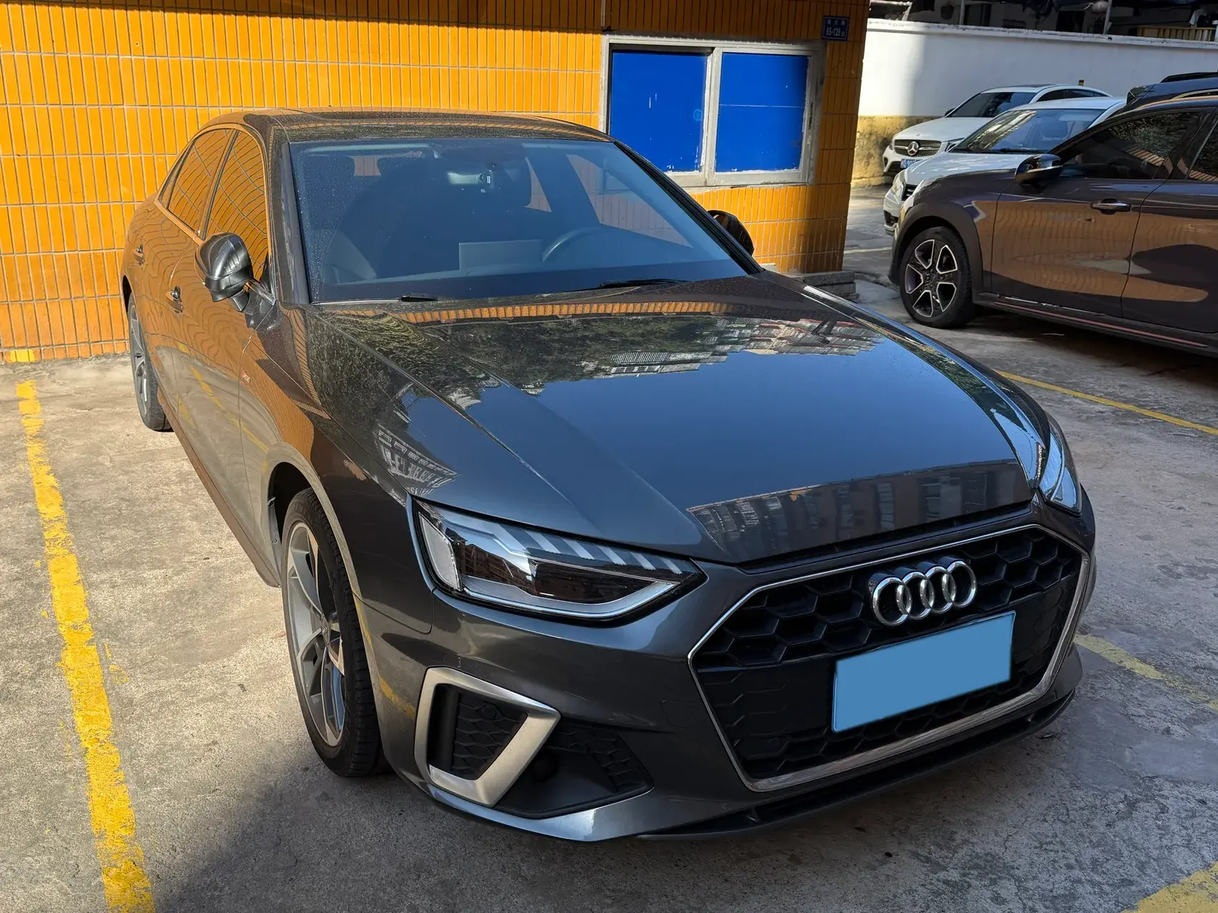 2020 AUDI A4L thumbnail 3