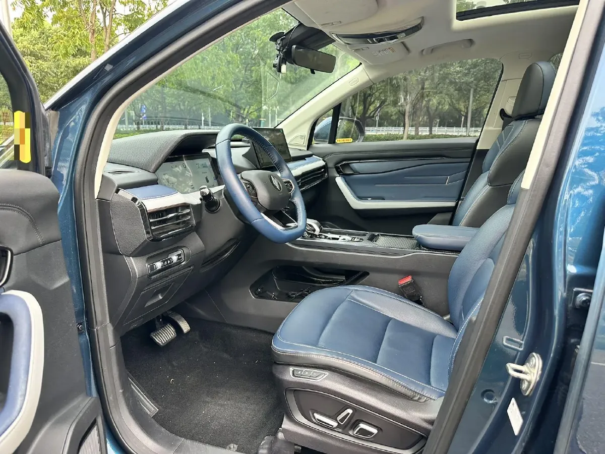 2023 Livan 9 BEV 66.57KWH,autocango,china used car exporter,china ev exporter,chinese used car exporter,chinese used ev exporter