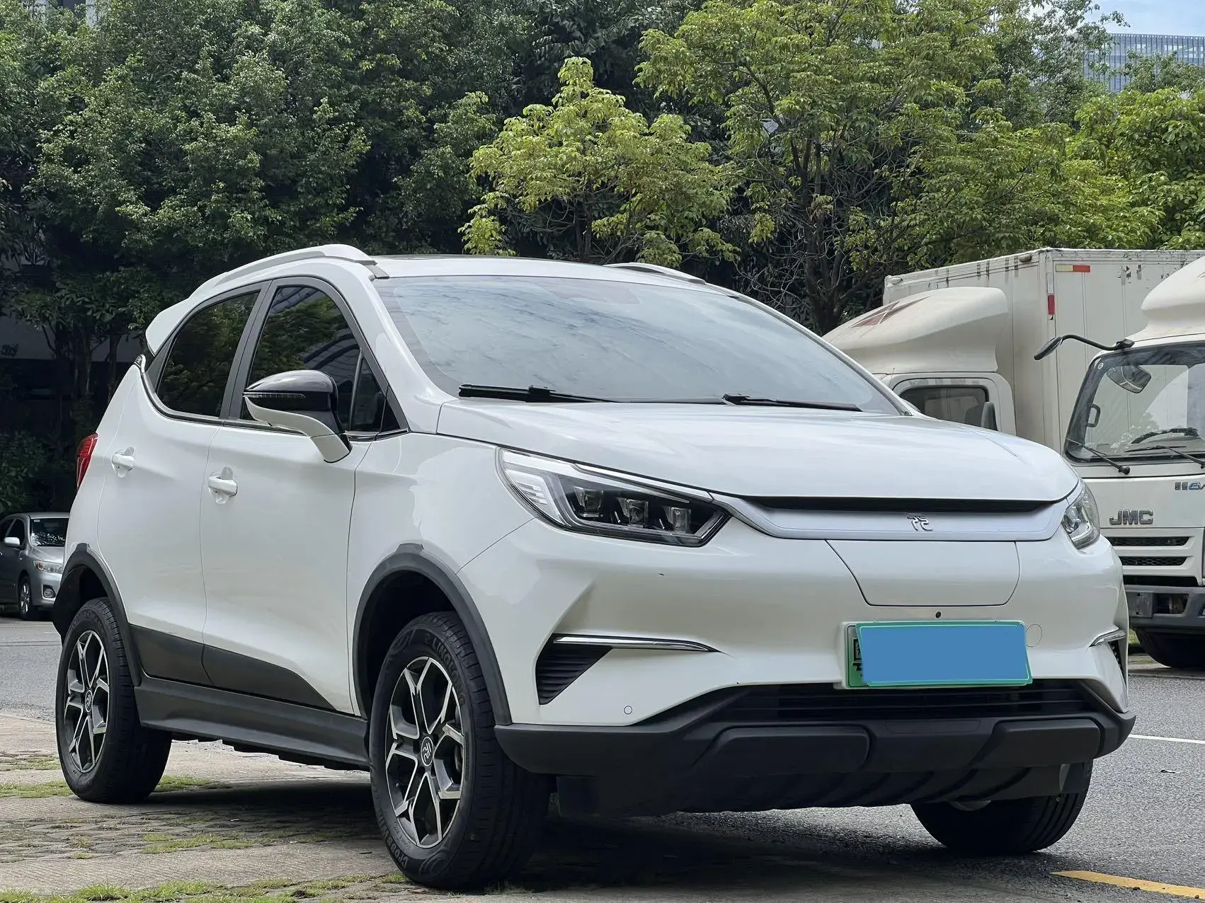 2021 BYD YUAN thumbnail 3