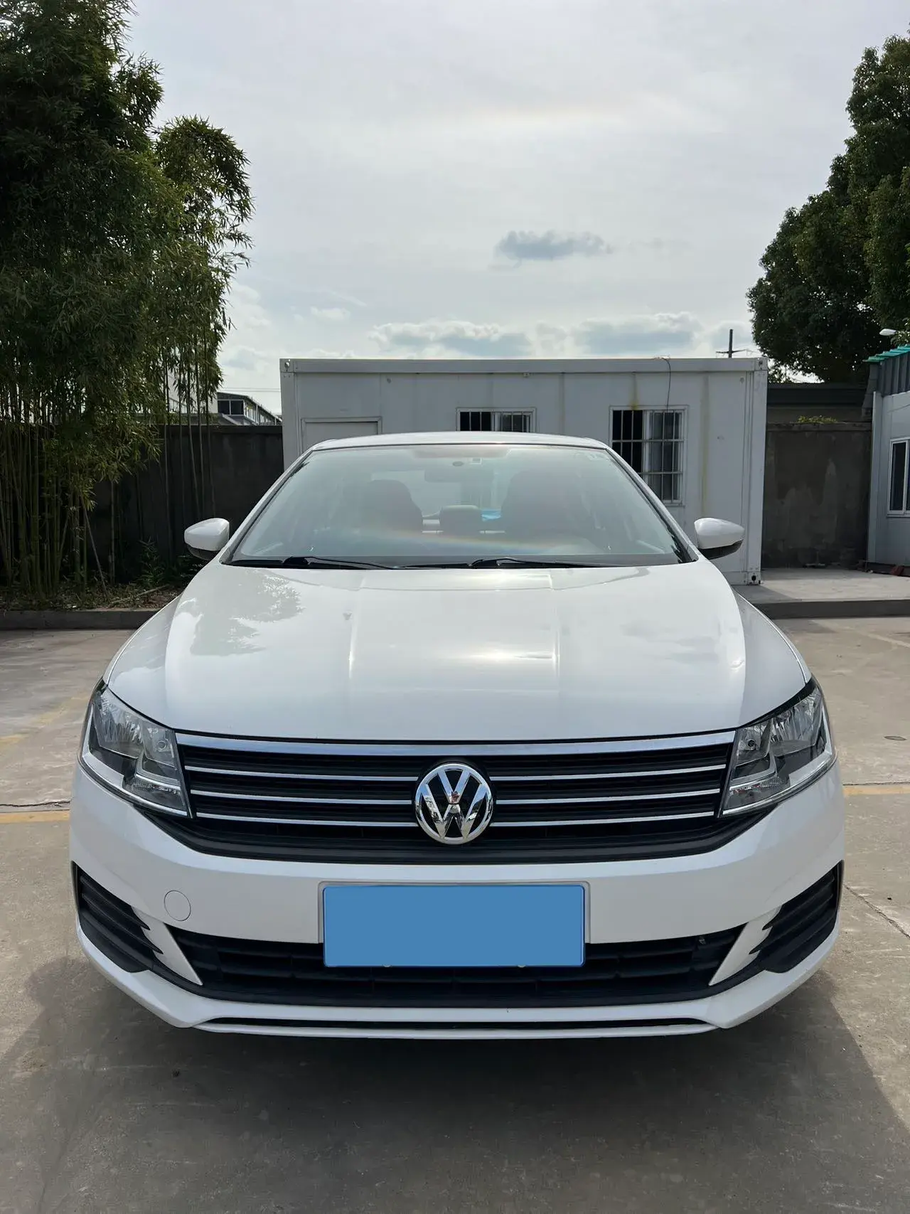 2019 VOLKSWAGEN LAVIDA thumbnail 2