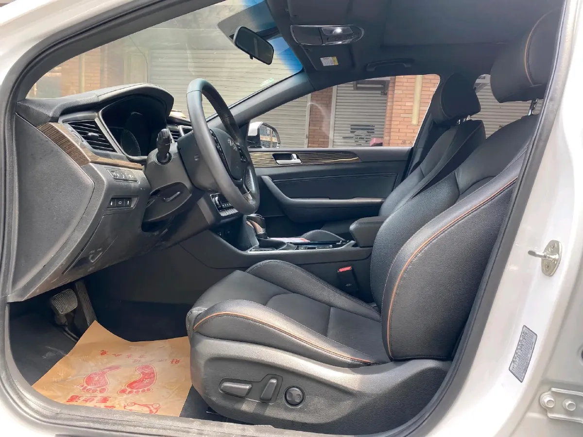 2019 Hyundai Sonata 1.6T 180HP L4 7DCT,autocango,china used car exporter,china ev exporter,chinese used car exporter,chinese used ev exporter