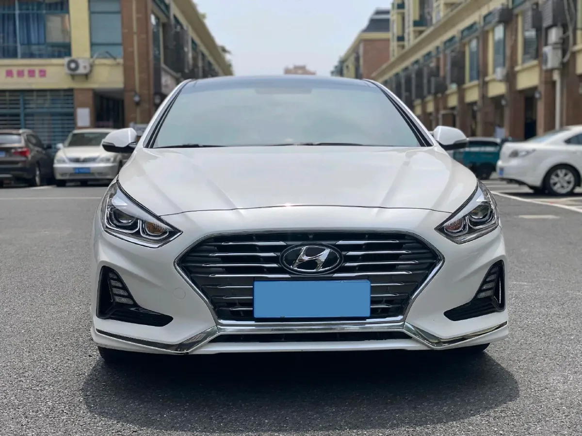 2019 Hyundai Sonata 1.6T 180HP L4 7DCT,autocango,china used car exporter,china ev exporter,chinese used car exporter,chinese used ev exporter