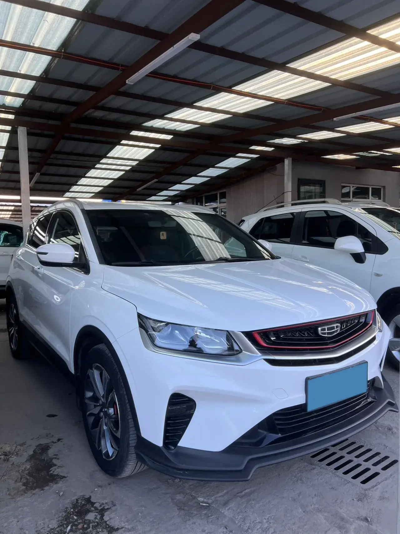 2020 GEELY COOLRAY thumbnail 3