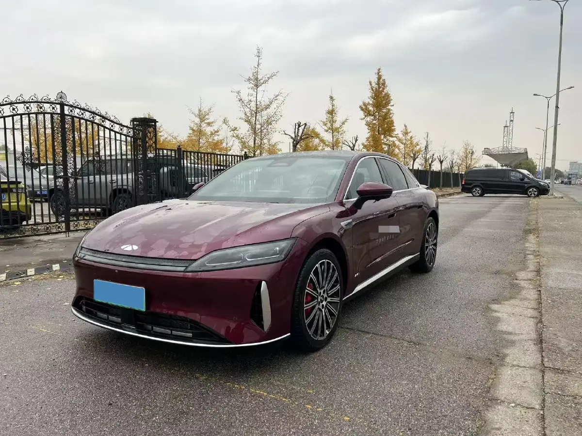 2025 Fulwin FulwinA9L 1.5T 156HP L4 1DHT PHEV