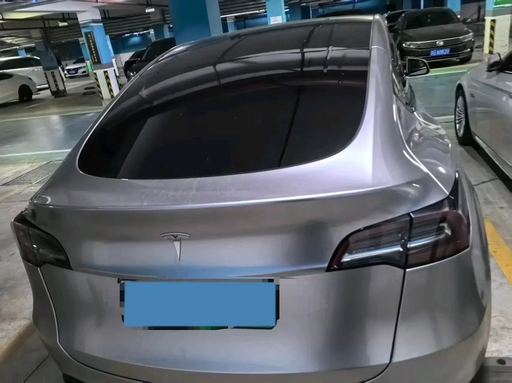 2021 TESLA MODEL thumbnail 4