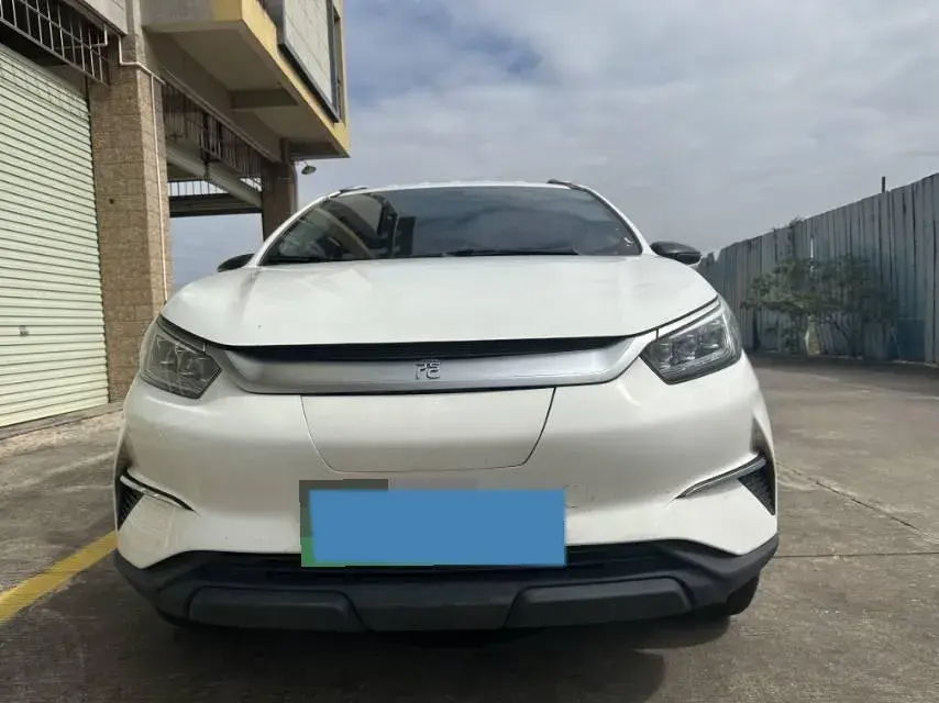 2021 BYD YUAN thumbnail 3