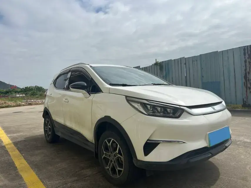 2021 BYD YUAN thumbnail 2